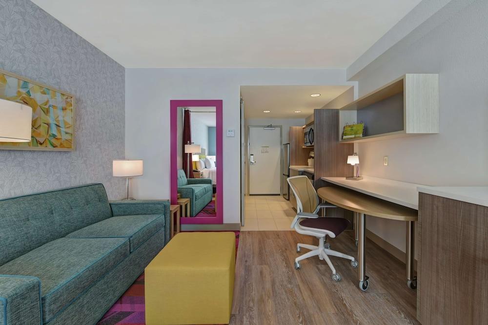 Home2 Suites By Hilton West Palm Beach Airport Cloud Lake Bagian luar foto